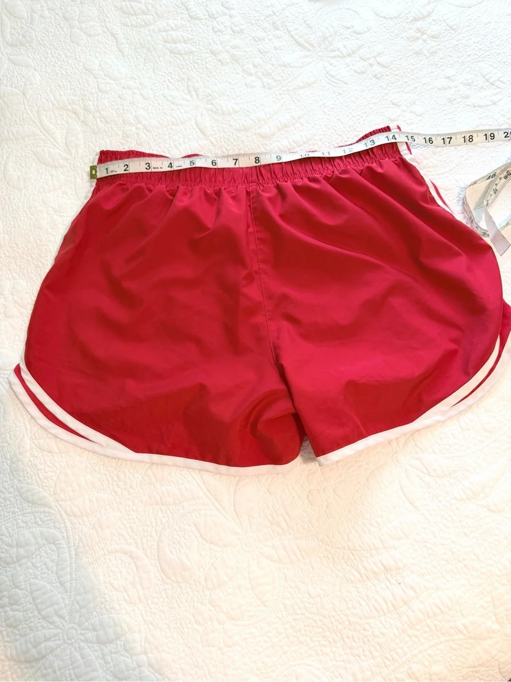 Nike running shorts women’s size medium liner Red athletic